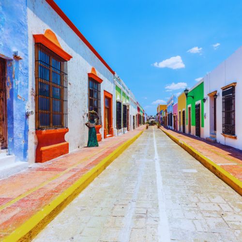 Colorful colonial street in Mexico featured in the Remote Workers City Guide